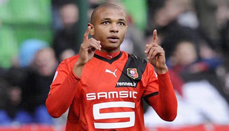 حالة طوارئ في‮ ‬نيوكاسل وغلادباخ بعد إعلان براهيمي‮ ‬الرحيل عن‮ “‬ران‮” ‬