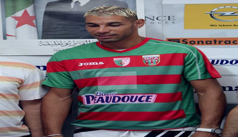 بعثة المولودية‮ ‬غدا ببولونيا‮.. ‬وشاوشي،‮ ‬مكلوش وجميلي‮ ‬وقّعوا رسميا‮ ‬