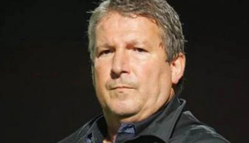 “‬أفضّل عرض سوسطارة‮… ‬وسأردّ‮ ‬خلال‮ ‬48‮ ‬ساعة المقبلة‮”‬