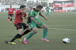 السنافر يهينون “المكرة” بثنائية