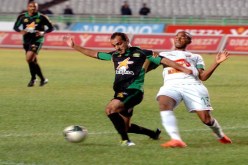 العميد‮ ‬يواصل التألّق ومناد‮ ‬يطيح بلومير لأول مرة‮    ‬