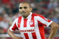 ألتشي الإسباني يصرف النظر عن جبور بسبب مطالبه المالية المرتفعة وتهديدات أولمبياكوس