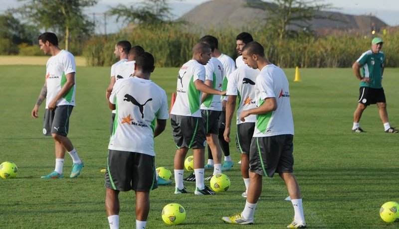 حليلوزيتش يبرمج تربصا بسيدي موسى يوم 20 مارس تحسبا لمباراة البينين