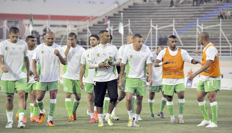 محاربو الصحراء‮ ‬يواصلون تربعهم على عرش المنتخبات العربية ويتقدمون‮ ‬6‮ ‬مراكز في‮ ‬تصنيف‮ “‬الفيفا‮”‬