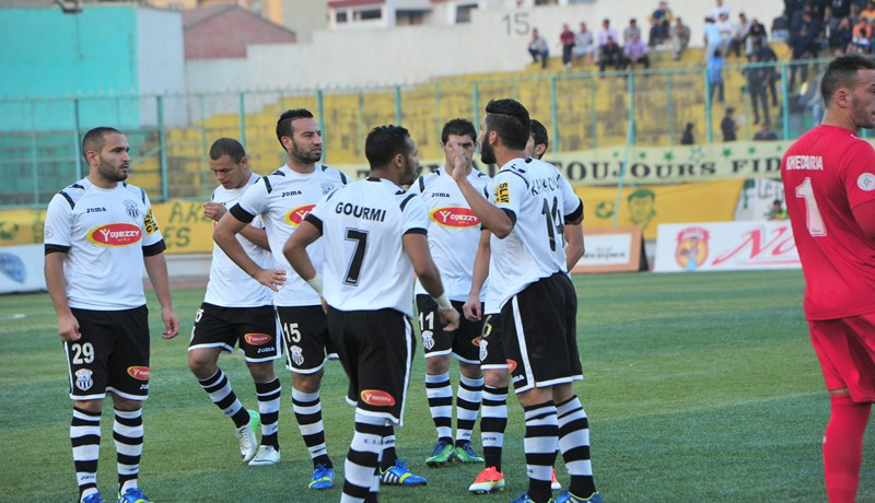 المهاجم الكاميروني أسامواه والزمالك المصري يهددان مشاركة وفاق سطيف في رابطة الأبطال