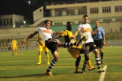 الفاف تعيد النظر في توزيع حقوق البث التلفزيوني وتستجيب لطلب الوفاق