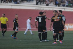 لانغ  غاضـب  لتغيير البرنامج وغيابات بالجملة فـي مواجهة  اليوم