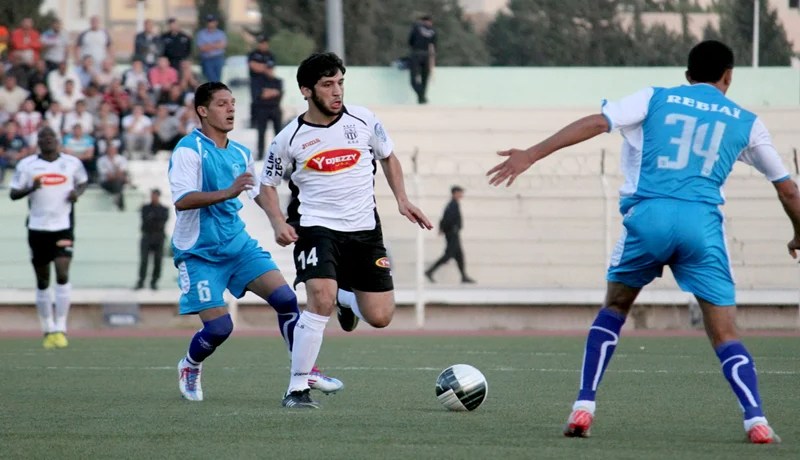 فندق “الهضاب” يطالب بتسديد 750 مليون والإدارة تباشر ترحيل اللاعبين إلى الشقق