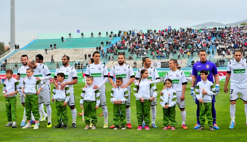 أعراب يواصل المقاطعة ويعمــّق الأزمـة