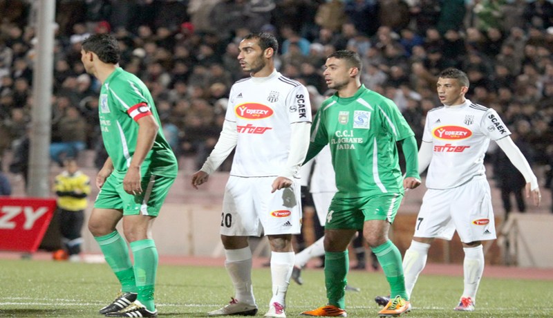 فيلود طلب حضور حمار للإعلان عن القائمة تجنبا للاحتجاجات