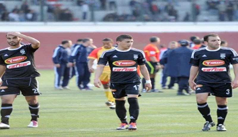 ‬ اتحاد العاصمة‮ ‬يقدّم عرضا للمدرب‮ ‬غيغر والإدارة تتخذ موقف المتفرج