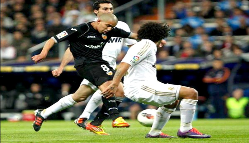 ‮”‬تمنّيت لو حملت الألوان الوطنية من قبل وأسعى للفوز بكان‮ ‬2013‮ ‬والتأهل إلى المونديال‮”