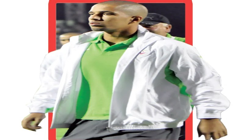 تخوّفات في فالنسيا من أن فيغولي غير مأمّن مع “الخضر”، تشكيك في “الفاف” وانتقاد لـ”الكاف”