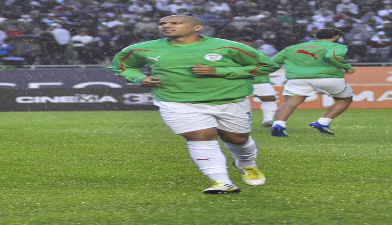 فيغولي يقاسم بلهندة لقب أفضل لاعب عربي محترف لسنة 2012 حسب الأهرام المصرية