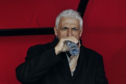 ورقة خروج لعميري تتأخر والقدامى يطالبـون بمستحقـاتهم