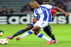 الخليفي يجهز غلافا ماليا لإستقدام براهيمي إلى “البياسجي” في جانفي المقبل