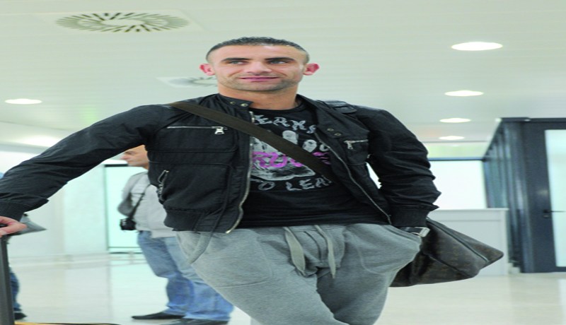 غزال‮:”‬الجزائريون رجال ولا أفكر تماما في‮ ‬اعتزال اللعب دوليا‮”