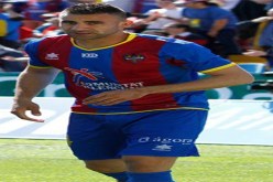 أنجيلوزي‮ ‬المدير الرياضي‮ ‬لباري‮: “‬غزال بين إسبانيا أو إنجلترا ومستقبله خارج إيطاليا‮”‬