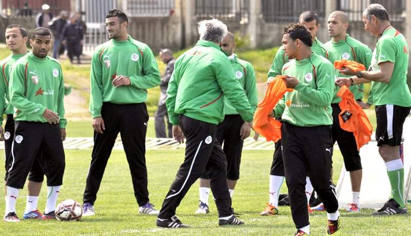 في التربص الأول ومحترفو  فرنساومبولحي سيتأخرون كثيرا