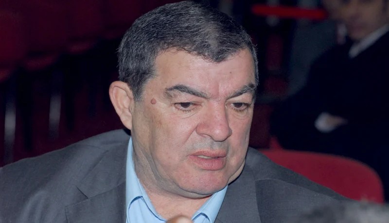 حناشي‮ ‬يتضامن مع أسرة اتحاد العاصمة ويطالب بإيقاف المهازل