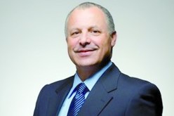 الجزائر الأقرب لتنظيم كان 2017 وروراوة ليس أكثر وطنية مني