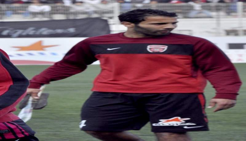 لعيفاوي‮ ‬سيغادر المستشفى‮ ‬يوم الثلاثاء ويدعو الجزائريين للتحلي‮ ‬بالروح الرياضية