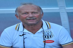 الوفاق يواصل هدر النقاط بملعبه… والمدرب لانغ متهم بالتقاعس