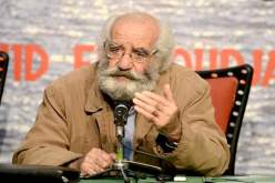 لاعبو المنتخب يمثلون الجزائر عالميا وعلى مسؤولي الفاف إقناعهم بتغيير مظهرهم وتصرفاتهم