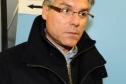 مناصر يعتدي على مدرب البينين وتخوفات من أعمال شغب في لقاء “الخضر”