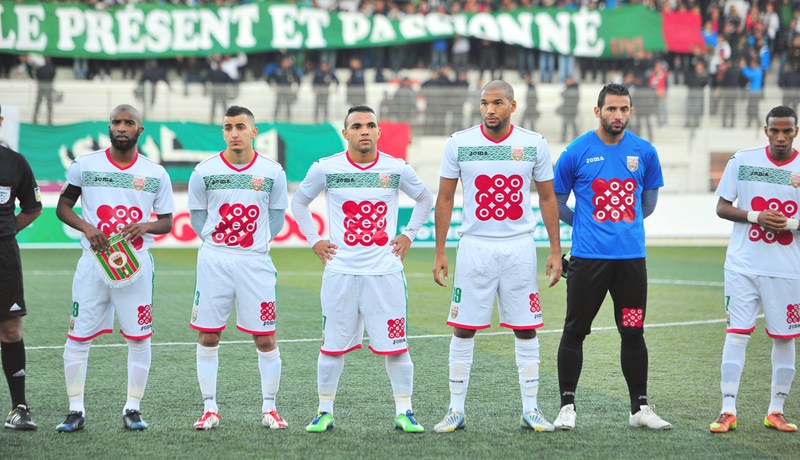 لاعبو العميد عازمون على الانتصار للبقاء في سباق اللقب