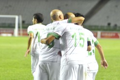 “العميد” يتأهل بشق الأنفس ويصطدم بشبيبة القبائل في الدور السادس عشر