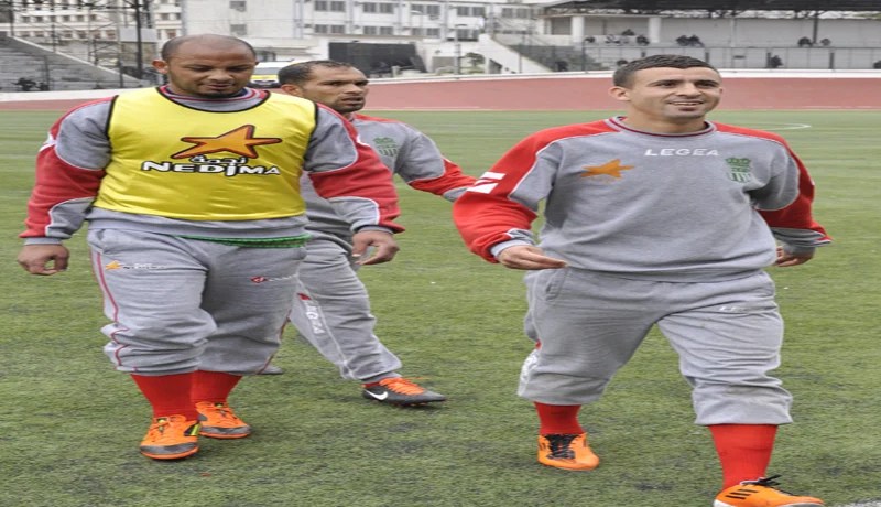 الركائز بدأ‮ ‬ينفد صبرهم ورنان‮ ‬يقترب من أهلي‮ ‬البرج