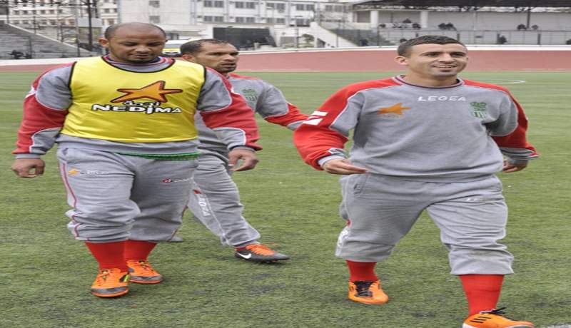 بوذن‮ ‬يلقي‮ ‬خطبة الوداع على لاعبيه‮  ‬