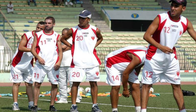 انسداد العلاقة بين جباري‮ ‬وأعضاء مجلس الإدارة في‮ ‬مولودية وهران