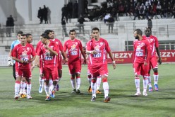 الكاتب العام لـ الحمراوة  يستخرج إجازات اللاعبين ويمنح الحلول لـسوليناس