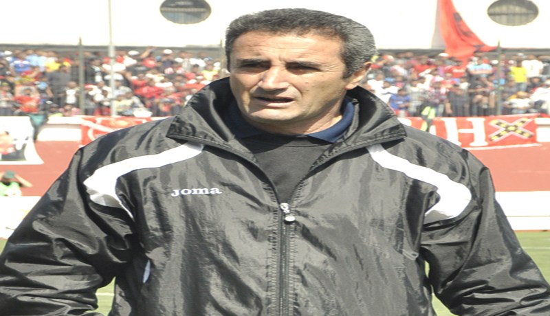 لاعبـــو الخضر ماعلابلهومش بالجزائر.. وخص غير يتكيّفو الزطلة