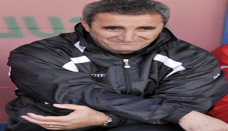 مناد يخلف رابييه رسميا في العميد ويوقّع لموسم واحد مقابل09 مليون سنتيم شهريا 
