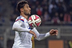 فقير ليس أكثر من لاعب صغير وحـائر ضخّمتـه وسائل الإعــلام