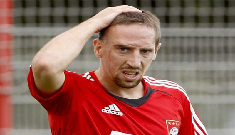 ريبيري نجم المنتخب الفرنسي: أفتخر بنعمة الإسلام وأفضّل مناداتي باسم بلال عوض فرانك