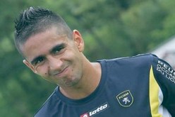 بودبوز لاعب عظيم وموهوب فكيف يباع لباستا بمليون أورو فقط