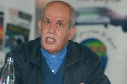 ‮”‬الليبيون أشقاؤنا وعلى الجمهور الجزائري‮ ‬تقديم صورة جيدة في‮ ‬مباراة العودة‮”‬