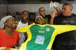 مغربيان، جنوب إفريقية وحتى هنود سيشجعون الجزائر في “الكان”