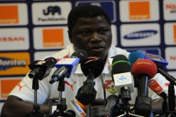 ديدي سيكس يقاطع الندوة الصحفية والأوضاع تتوتر في معسكر الطوغو ليلة اللقاء