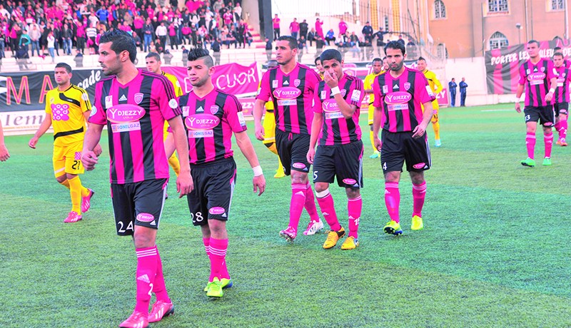 اتحاد العاصمة يشد الرحال إلى تركيا للدخول في تربص وزيماموش أبرز الغائبين