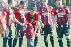 أوتو فيستر في أول اختبار والسياسي لتدارك خيبة الكأس