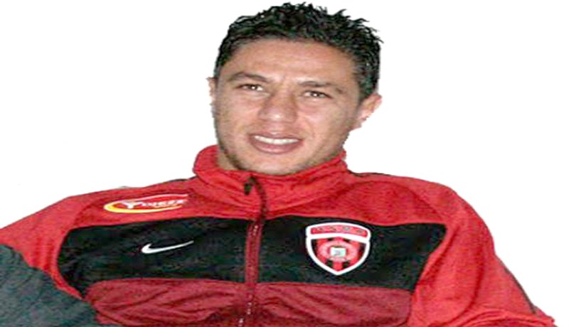 الإصابة تضع حدا لمشوار حمية بوعلام واللاعب يستسلم للأمر الواقع