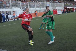 زياية يقود هجوم سوسطارة أمام “السياسي” وكوربيس يتحدى لومير