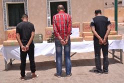 بالصور.. توقيف 3 بارونات وحجز 5 قناطير من الكيف في ورقلة