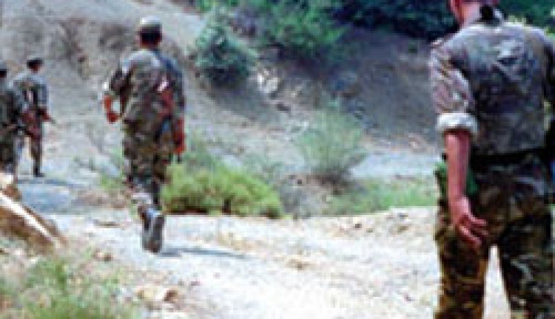 القـضاء عـلى إرهابي‮ ‬وجرح آخـر وإحباط‮ مخـطّط لتنفيذ مجـزرة بعـين الدفلى‮ ‬