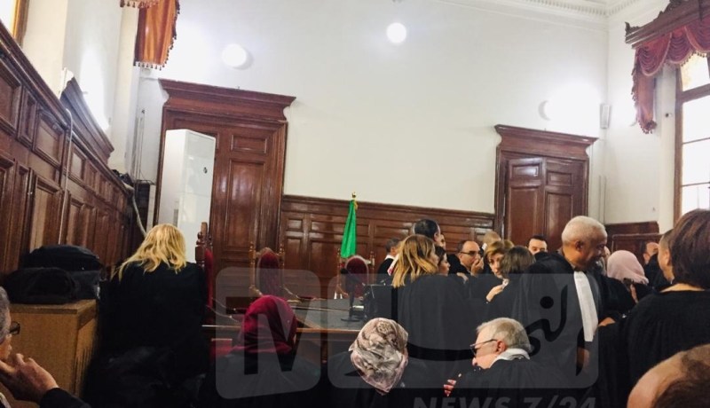 ضم 3 ملفات في ملف واحد.. وهيئة الدفاع تقرر مقاطعة الجلسة